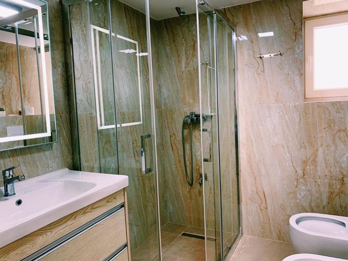 Toti Apartments 티라나 외부 사진