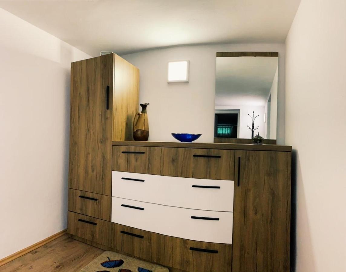 Toti Apartments 티라나 외부 사진